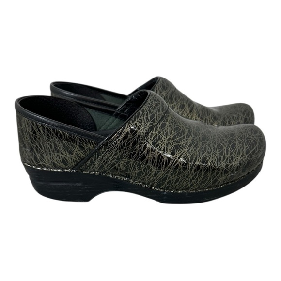 Dansko Shoes - Dansko Professional Multi Scribble Patent Leather clogs size 40